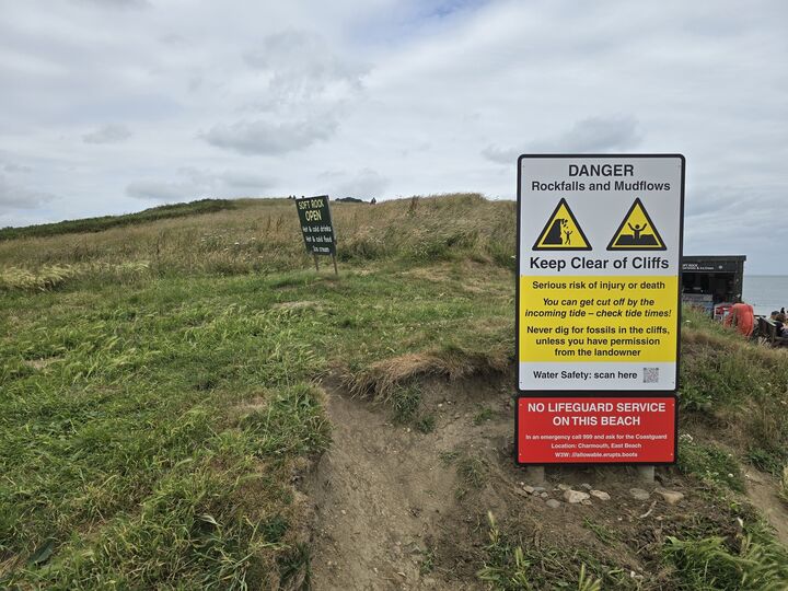 Safety Sign East.jpg